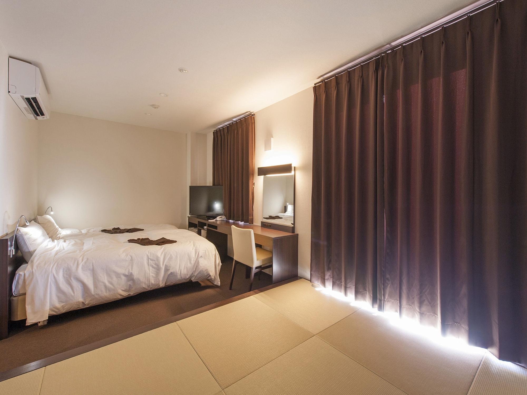 Hana Hotel Fukaya & Spa Zewnętrze zdjęcie