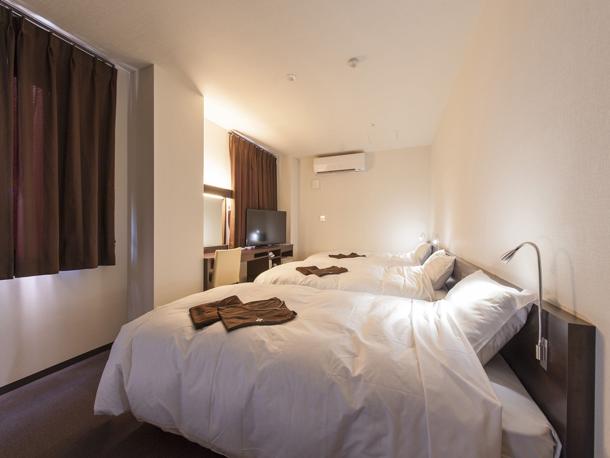 Hana Hotel Fukaya & Spa Zewnętrze zdjęcie